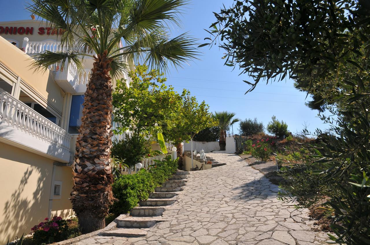 Ionion Star Hotel Tholon Dış mekan fotoğraf